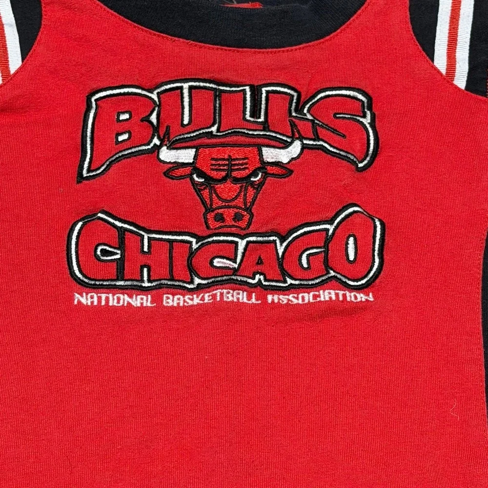 Chicago Bulls Baby Bodysuit 12M NBA Red Long Sleeve Infant Outfit‎ Vintage